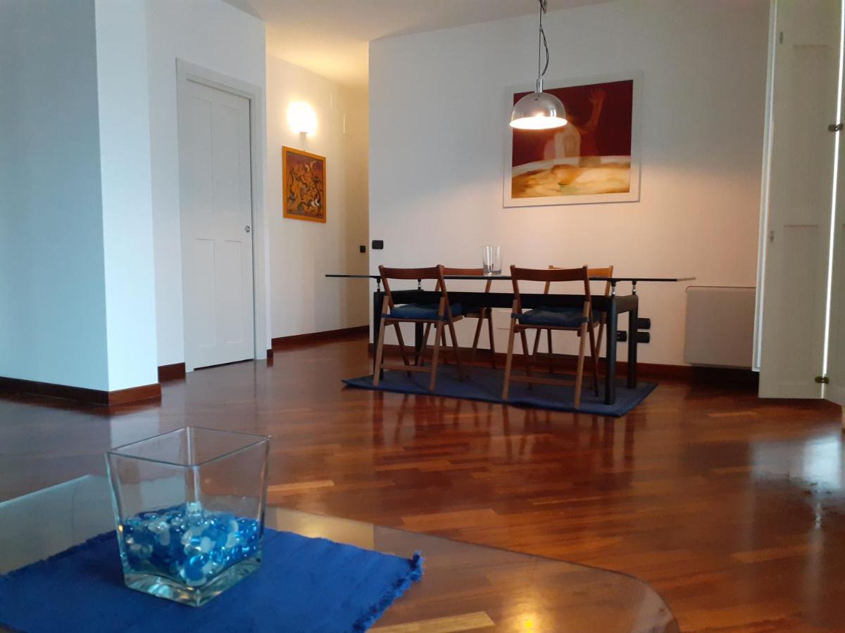 Olimpia Apartment City Center Salerno Exteriér fotografie
