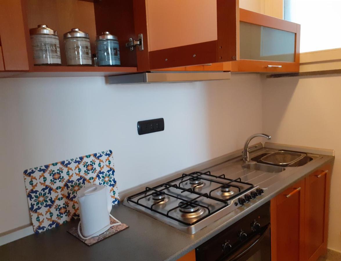 Olimpia Apartment City Center Salerno Exteriér fotografie