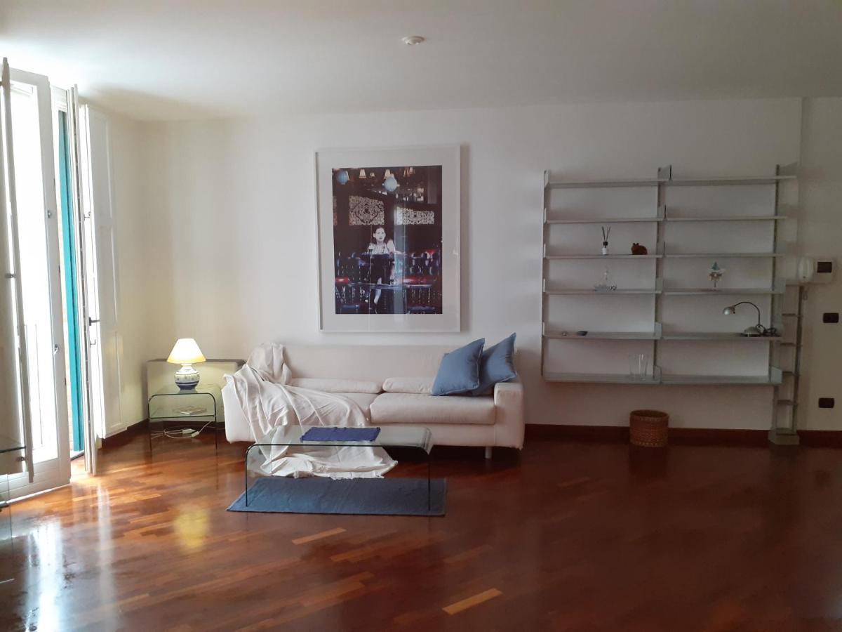 Olimpia Apartment City Center Salerno Exteriér fotografie